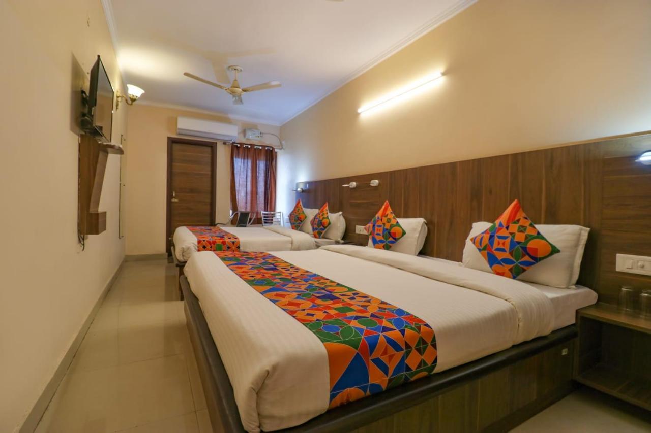 Hotel Golden Sunrise Inn Amritszár Kültér fotó
